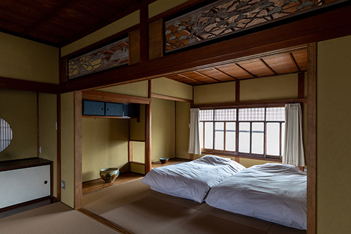陌の和室